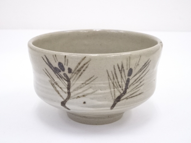 JAPANESE TEA CEREMONY / TEA BOWL CHAWAN / IRON PAINTING YOUNG PINE